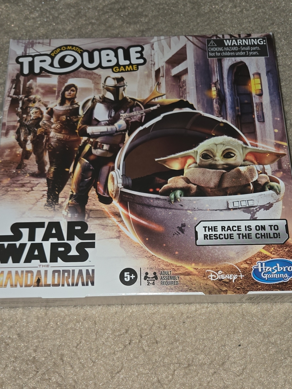Hasbro Star Wars The Mandalorian Trouble Game - Green, Black